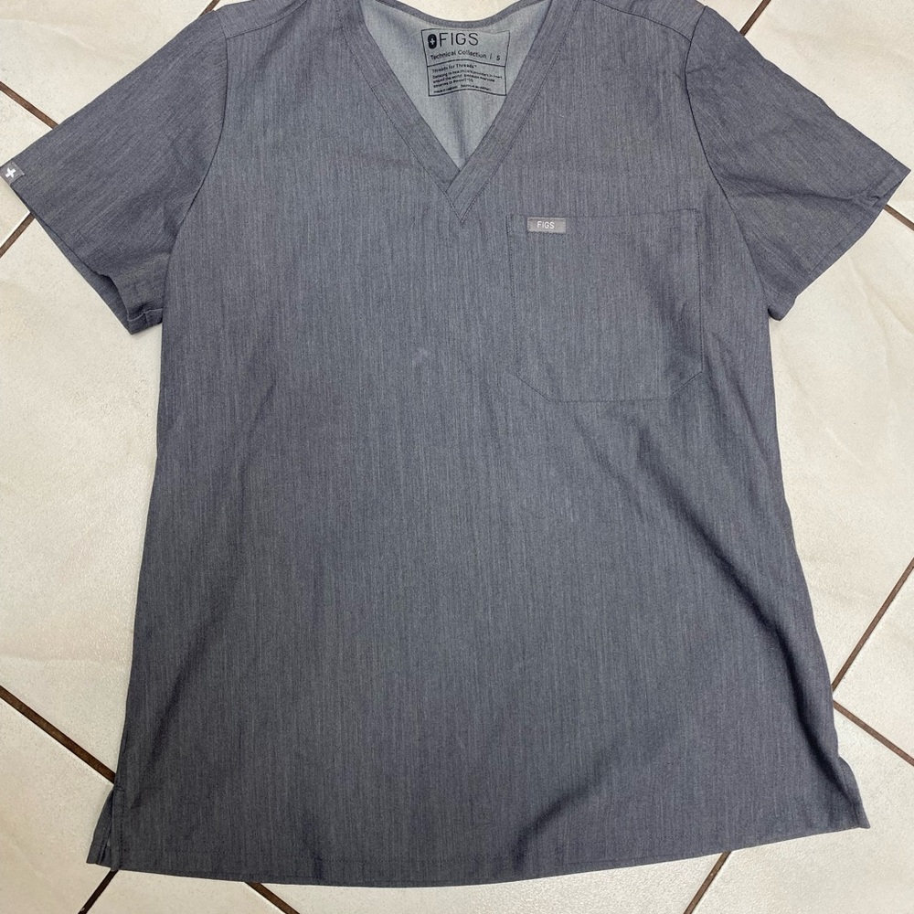 Figs Womens Graphite Caterina Heather Gray V-Neck Top